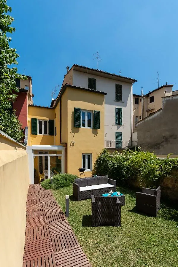 Scala Garden Apartment Florence 3*,